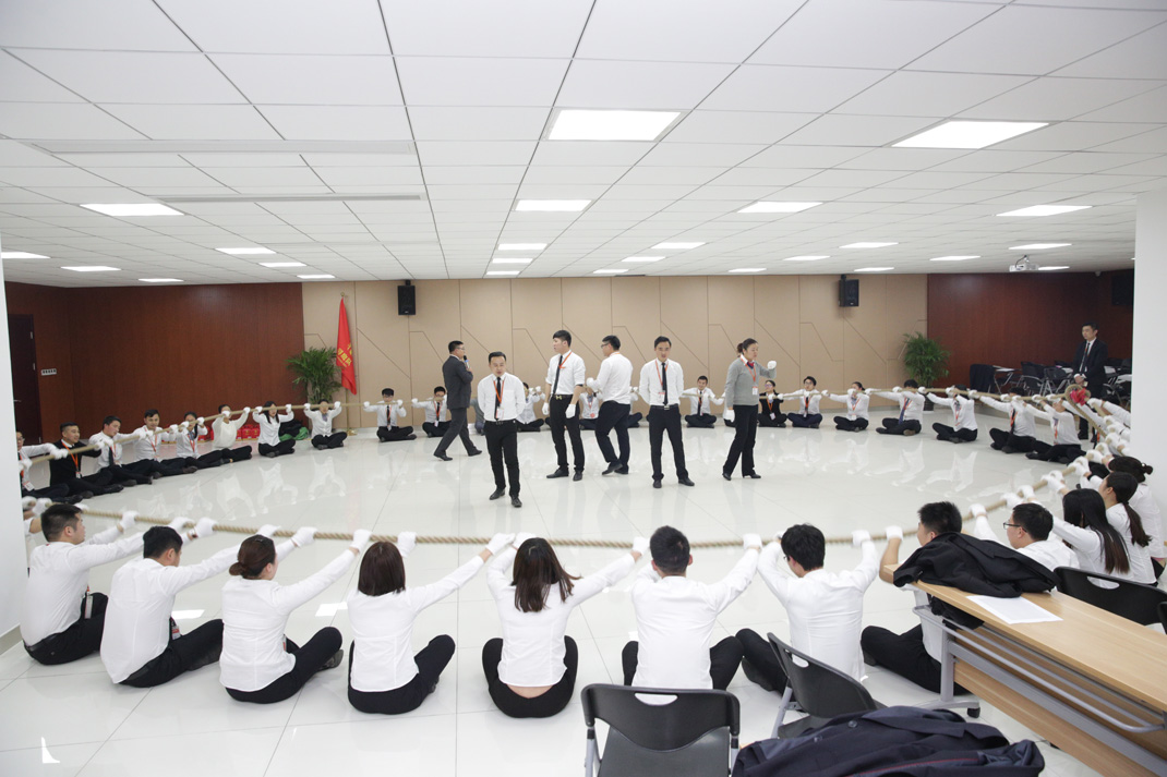 八年磨礪，劍指17——科恩電器2017年誓師大會隆重舉行