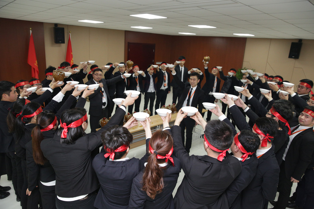 八年磨礪，劍指17——科恩電器2017年誓師大會隆重舉行