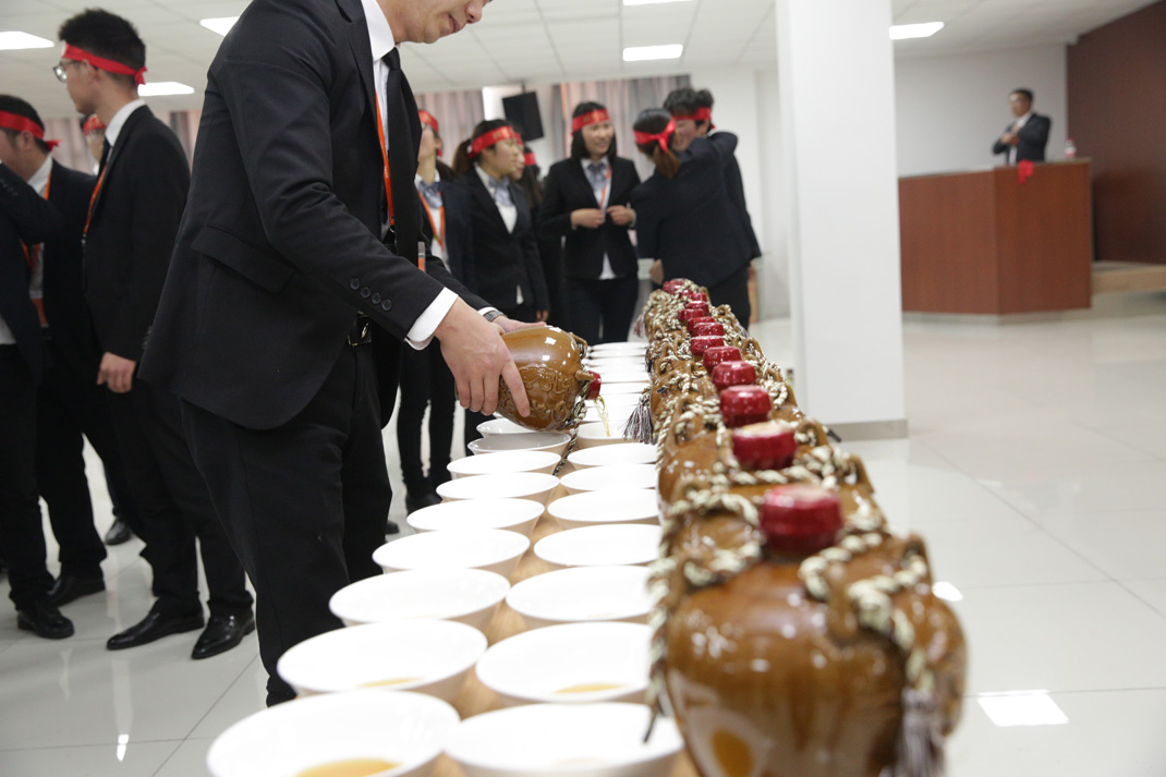 八年磨礪，劍指17——科恩電器2017年誓師大會隆重舉行